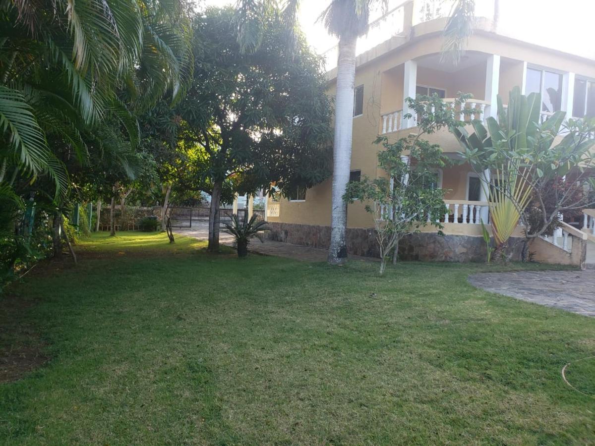 4 Bedroom Villa, Security, Private Pool, Ocean View Sosua Exterior photo